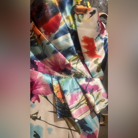 NWT Jovani Strapless Multicolor Floral Dress SIZE 8 - Picture 3 of 8